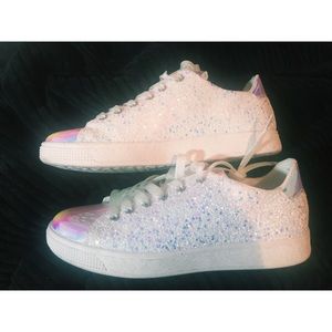 🌟 Sparkly Chrome Sneakers 🌟